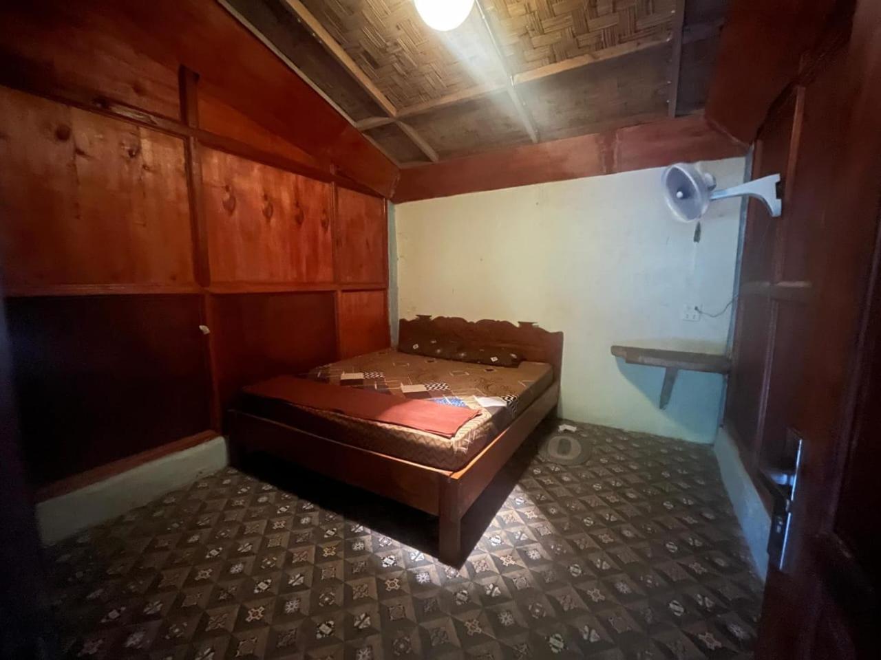 Pongo Guest House & Jungle Trekking Букіт-Лаванґ Екстер'єр фото