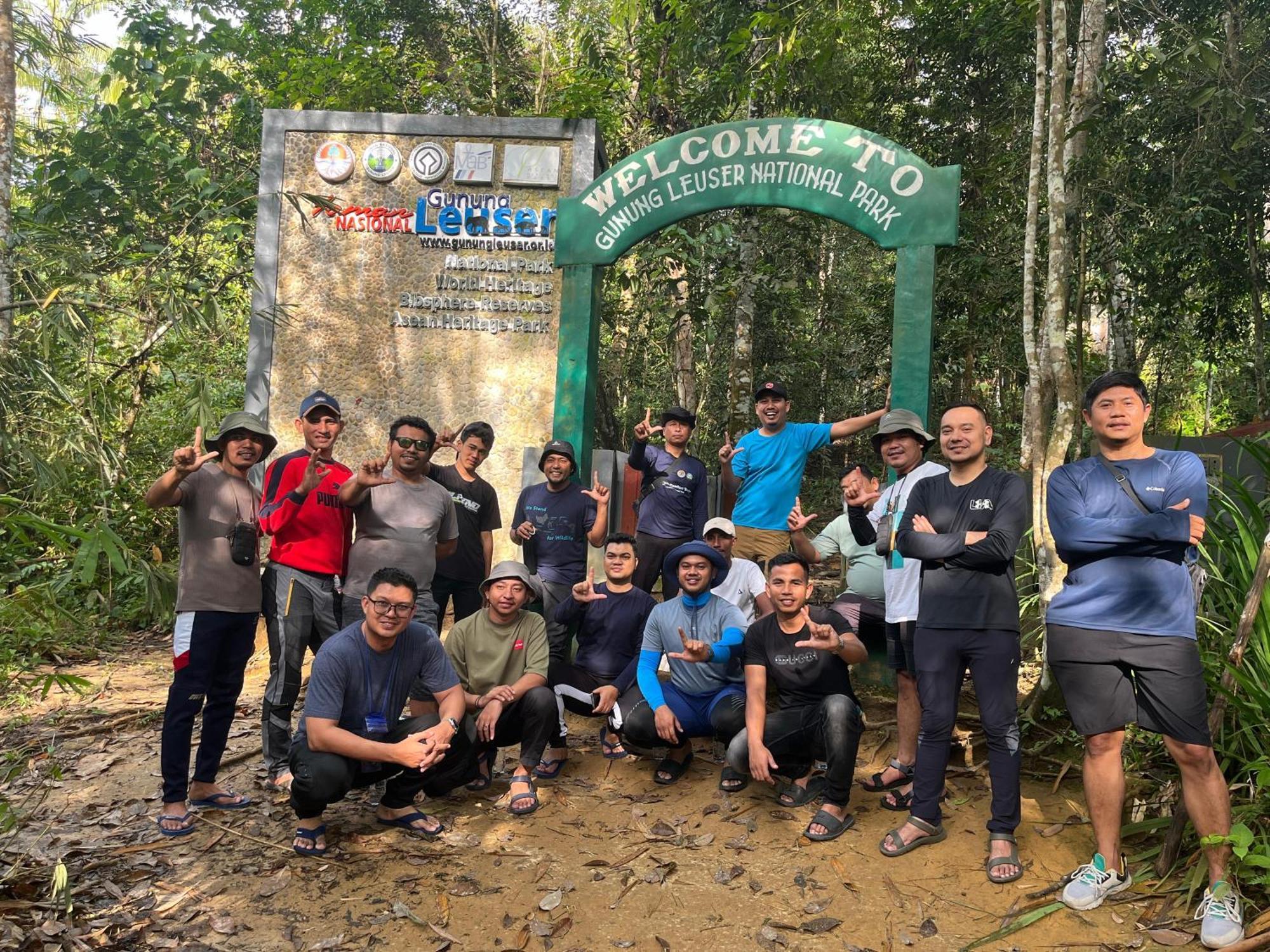Pongo Guest House & Jungle Trekking Букіт-Лаванґ Екстер'єр фото